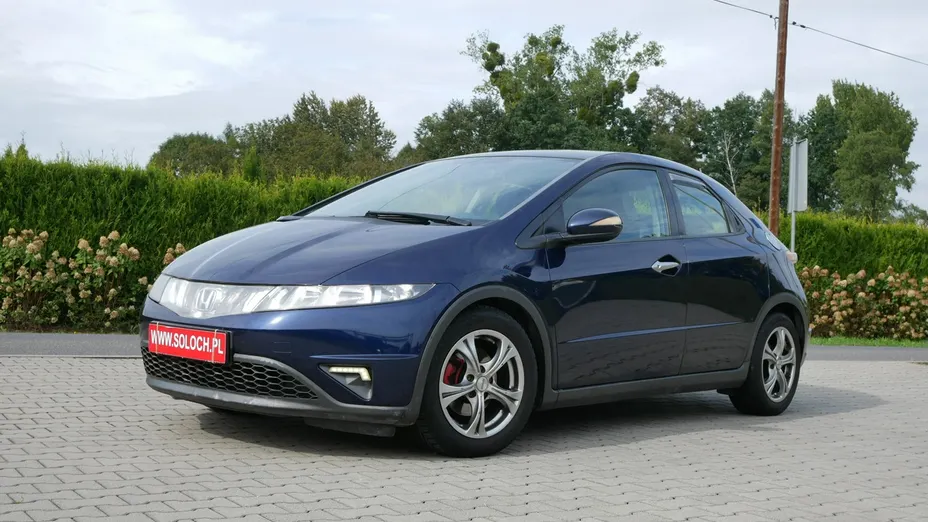 HONDA Civic -
