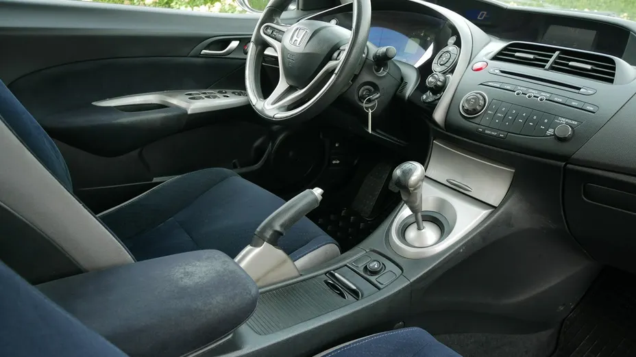 HONDA Civic -