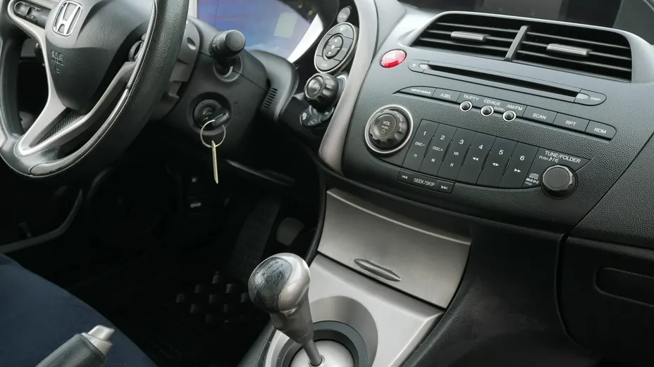 HONDA Civic -