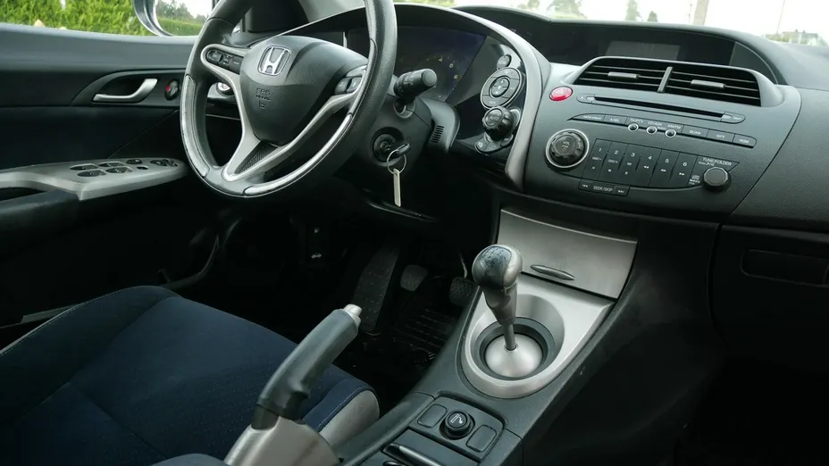 HONDA Civic -