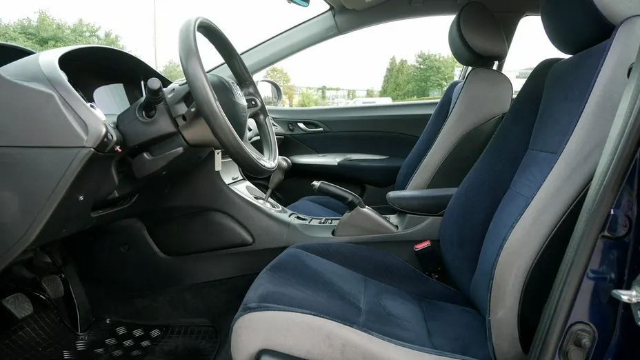 HONDA Civic -
