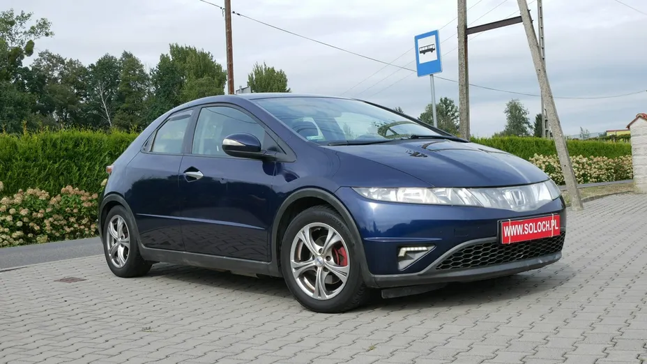 HONDA Civic -