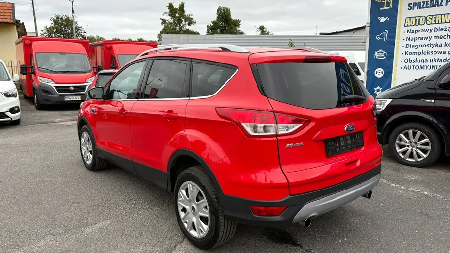 FORD Kuga -