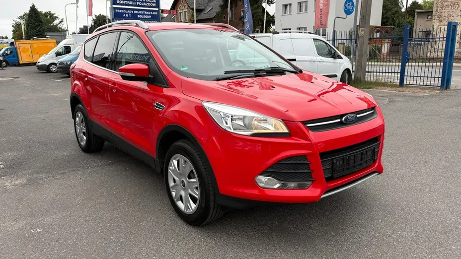 FORD Kuga -