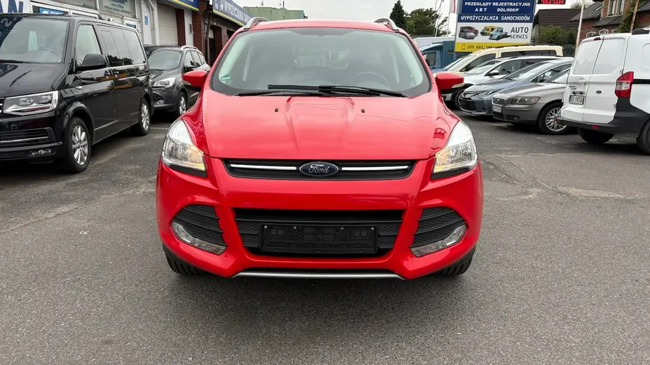 FORD Kuga -