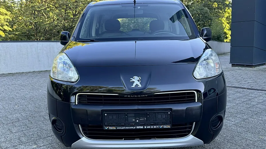 PEUGEOT Partner -