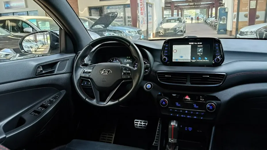 HYUNDAI Tucson -