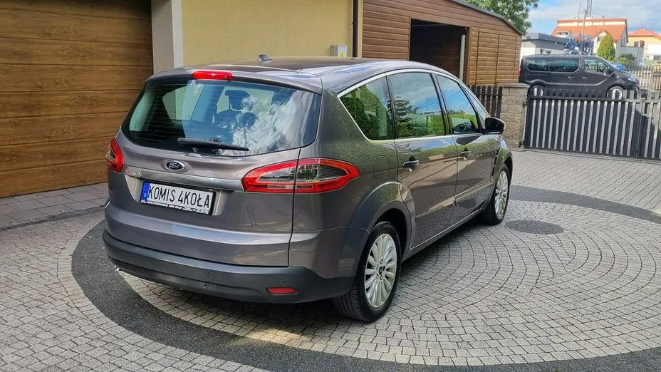 FORD S-MAX -