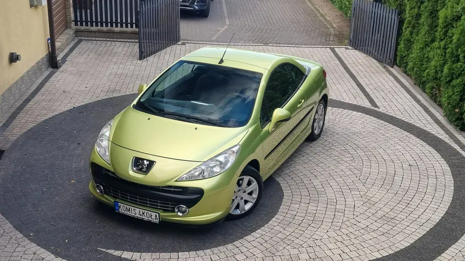 PEUGEOT 207 -
