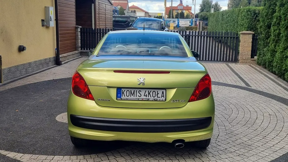 PEUGEOT 207 -