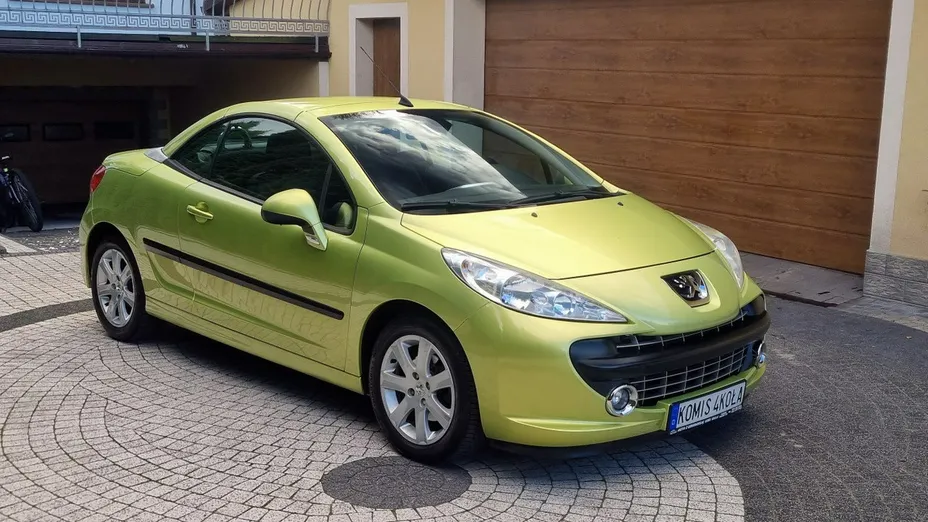 PEUGEOT 207 -