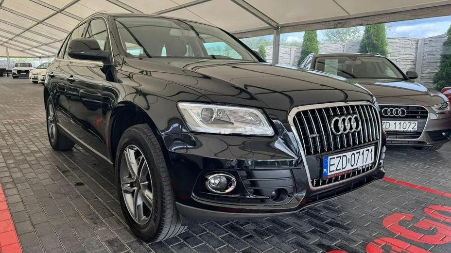 AUDI Q5 -