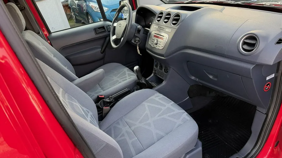 FORD Tourneo Connect -