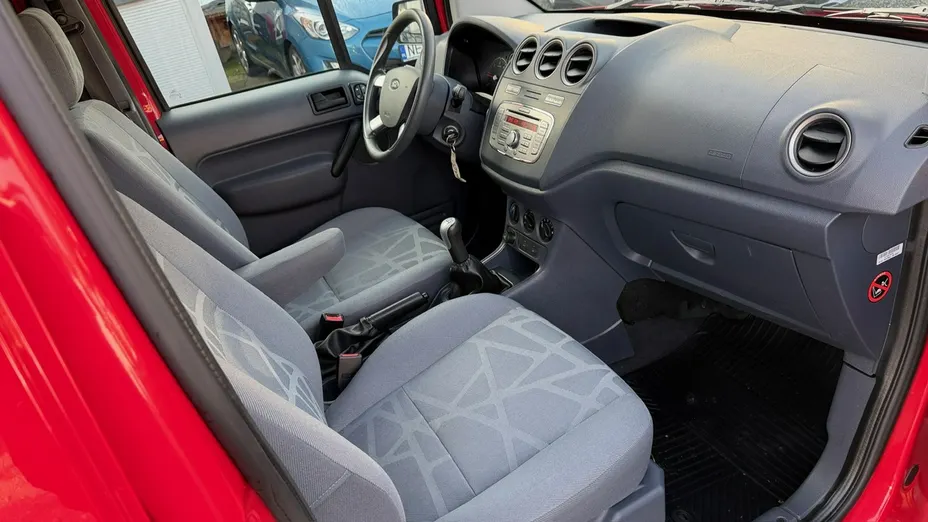FORD Tourneo Connect -