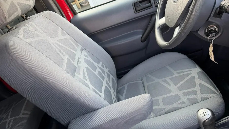 FORD Tourneo Connect -