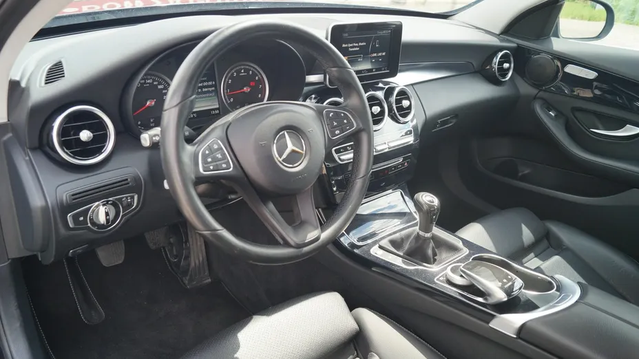 MERCEDES-BENZ C Klasa -