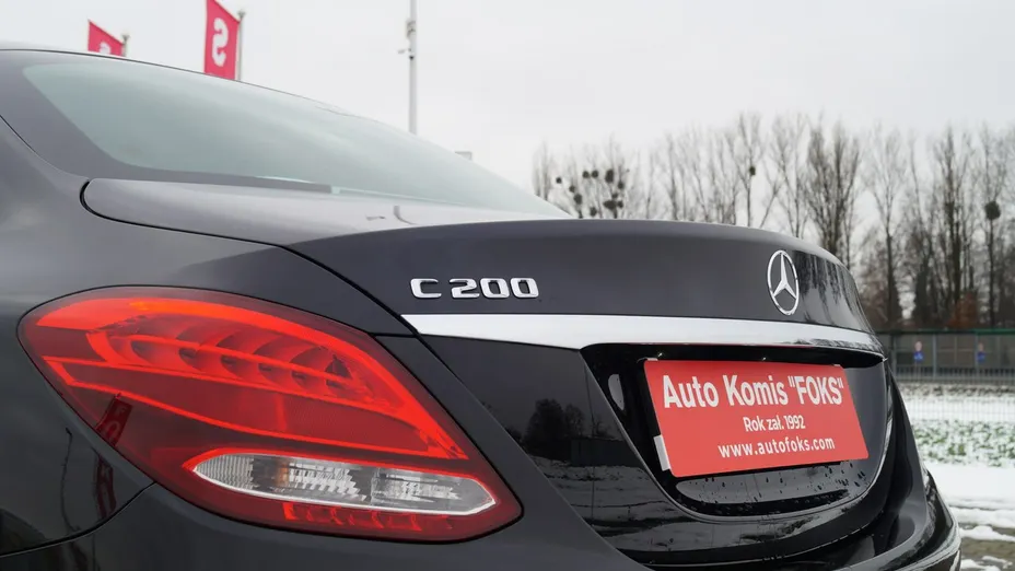 MERCEDES-BENZ C Klasa -