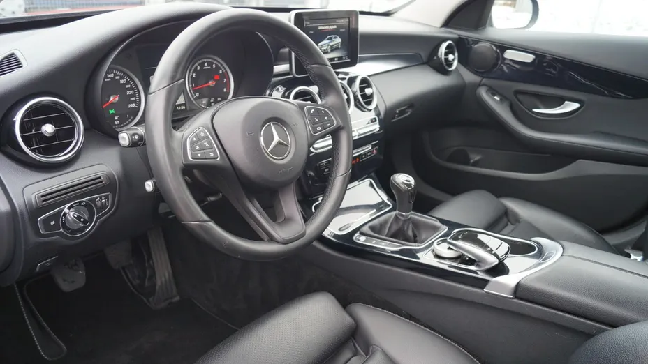 MERCEDES-BENZ C Klasa -