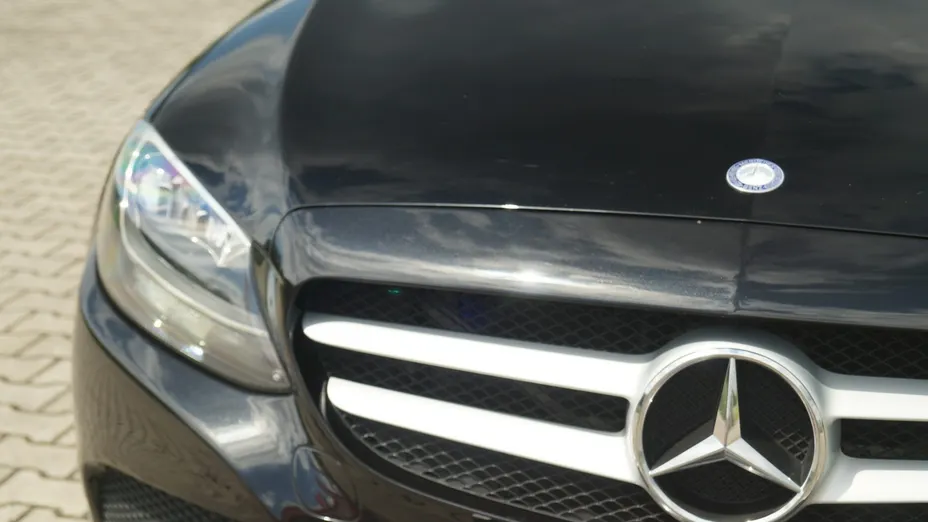 MERCEDES-BENZ C Klasa -