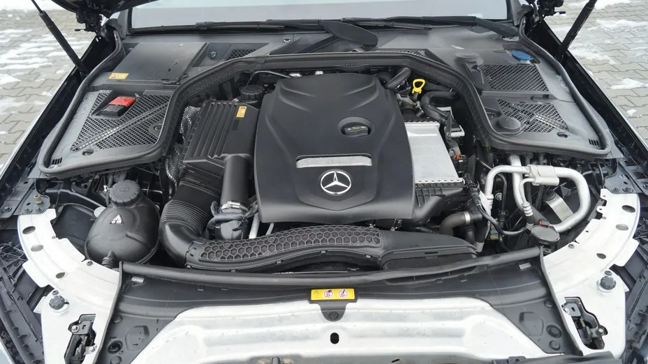 MERCEDES-BENZ C Klasa -