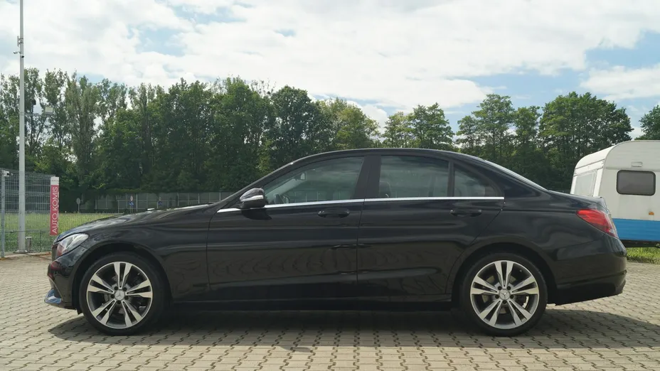 MERCEDES-BENZ C Klasa -
