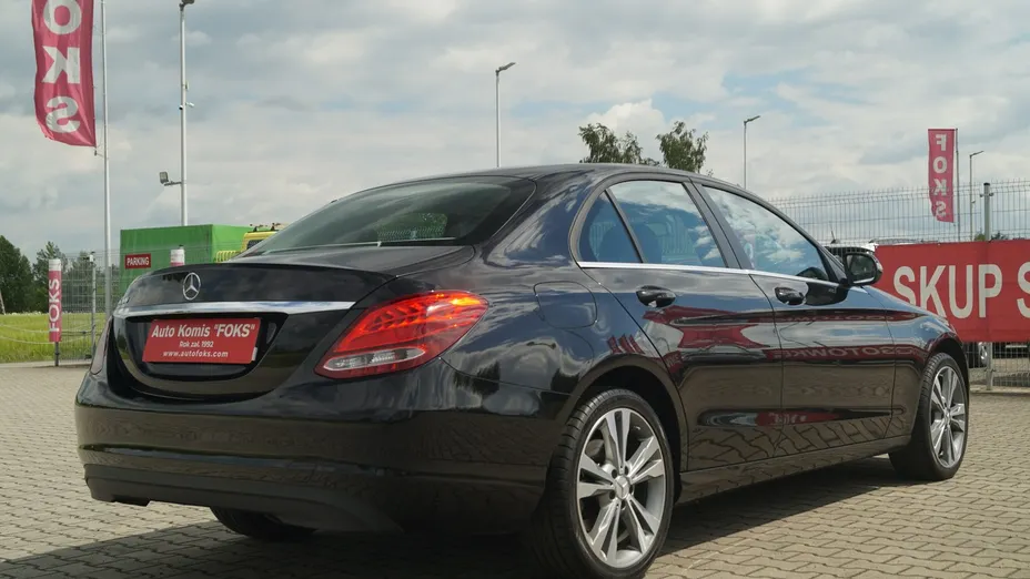 MERCEDES-BENZ C Klasa -