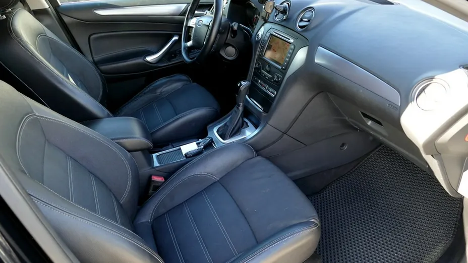 FORD Mondeo -