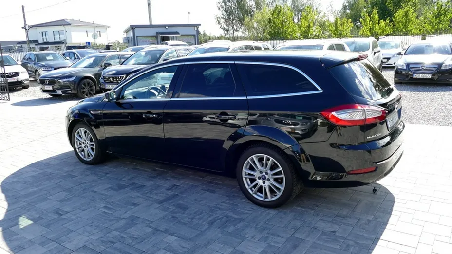 FORD Mondeo -