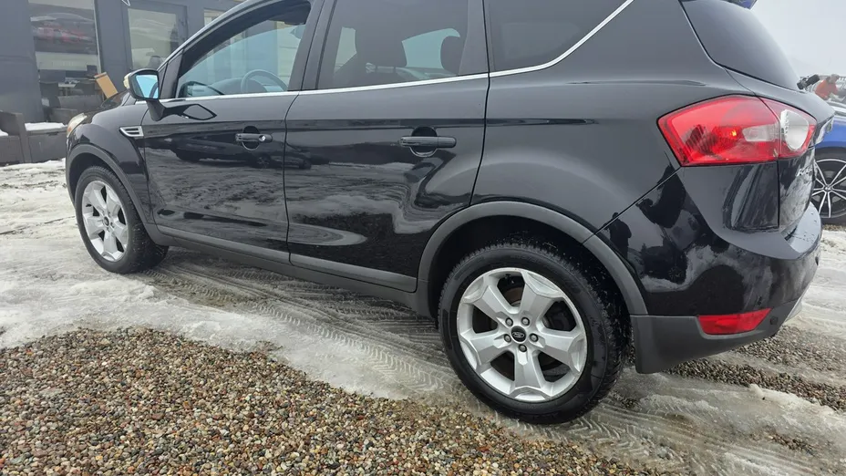 FORD Kuga -