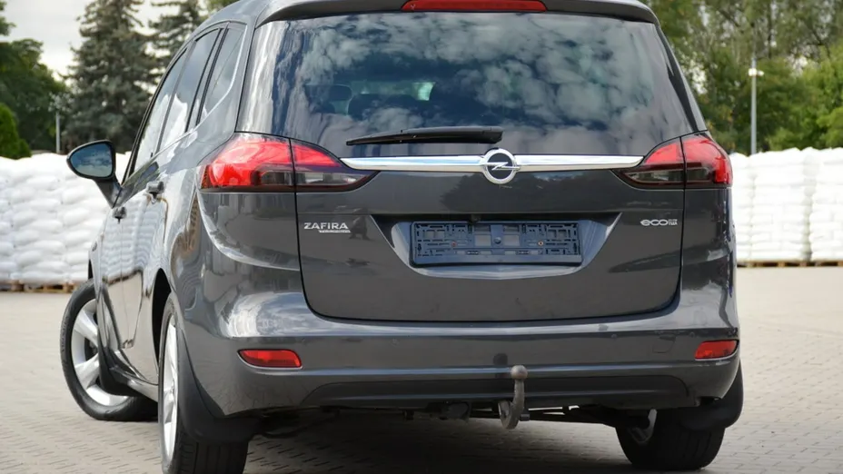 OPEL Zafira -