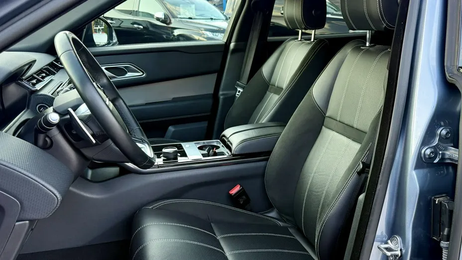 LAND ROVER Range Rover Velar -