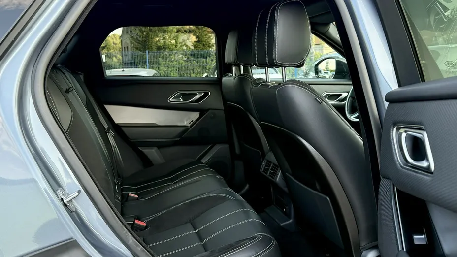 LAND ROVER Range Rover Velar -