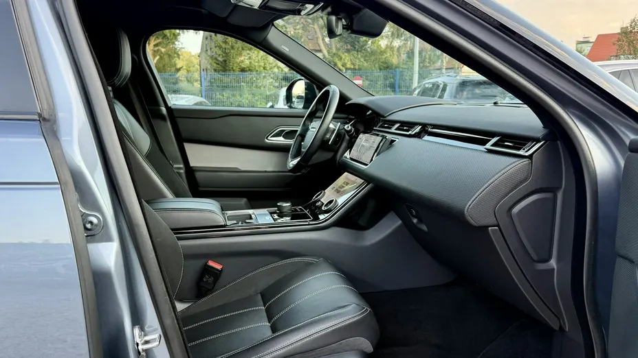 LAND ROVER Range Rover Velar -