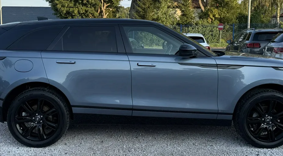 LAND ROVER Range Rover Velar -