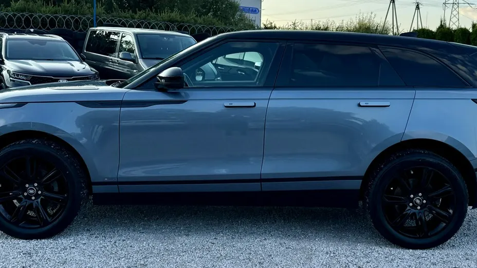 LAND ROVER Range Rover Velar -