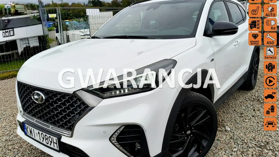 HYUNDAI Tucson -