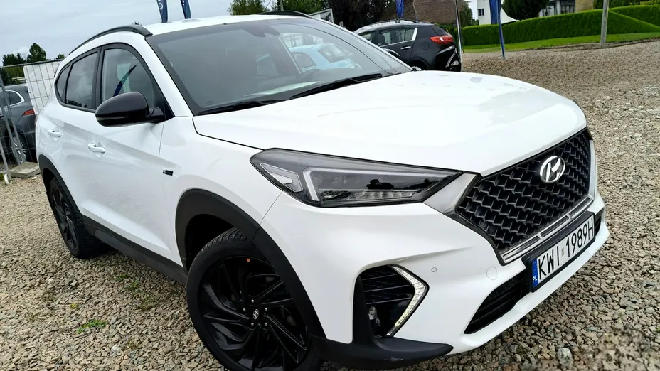 HYUNDAI Tucson -