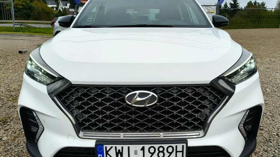 HYUNDAI Tucson -
