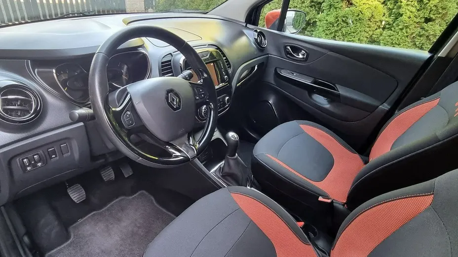 RENAULT Captur -