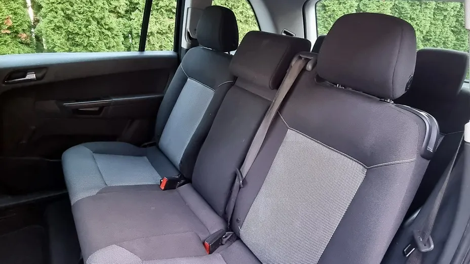 OPEL Zafira -