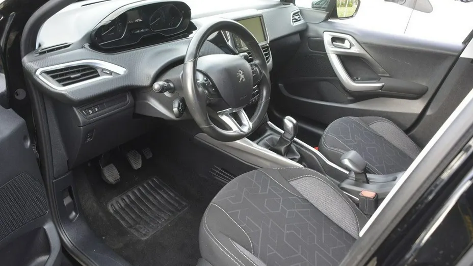 PEUGEOT 2008 -
