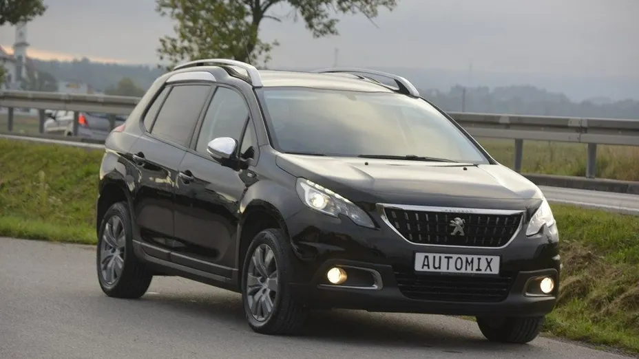 PEUGEOT 2008 -