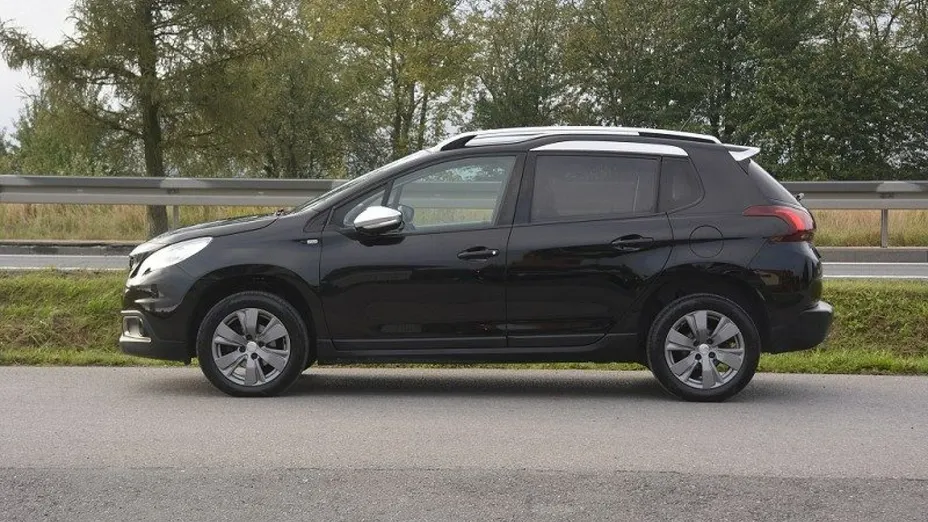 PEUGEOT 2008 -