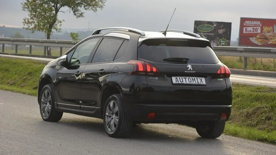 PEUGEOT 2008 -