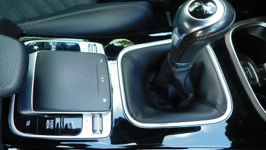 MERCEDES-BENZ A Klasa -