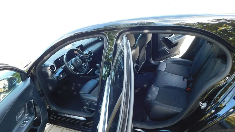 MERCEDES-BENZ A Klasa -