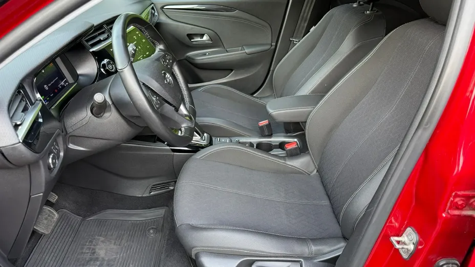 OPEL Corsa -