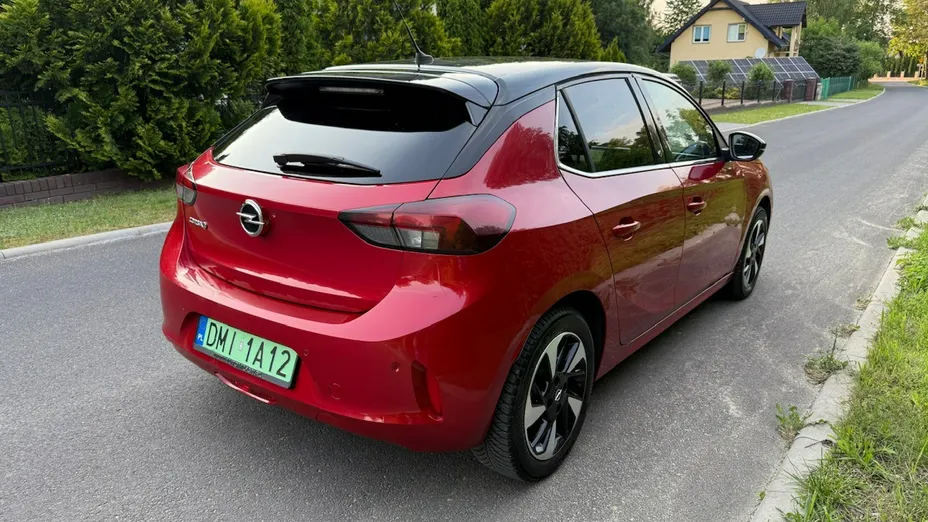 OPEL Corsa -