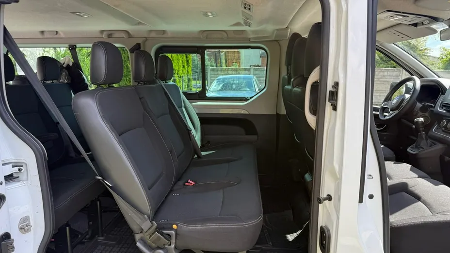 RENAULT Trafic -
