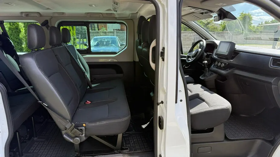 RENAULT Trafic -